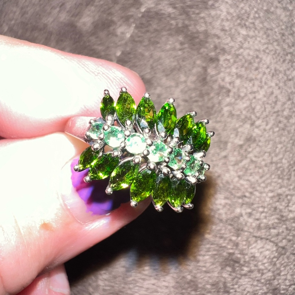 BEAUTIFUL PERIDOT STONES